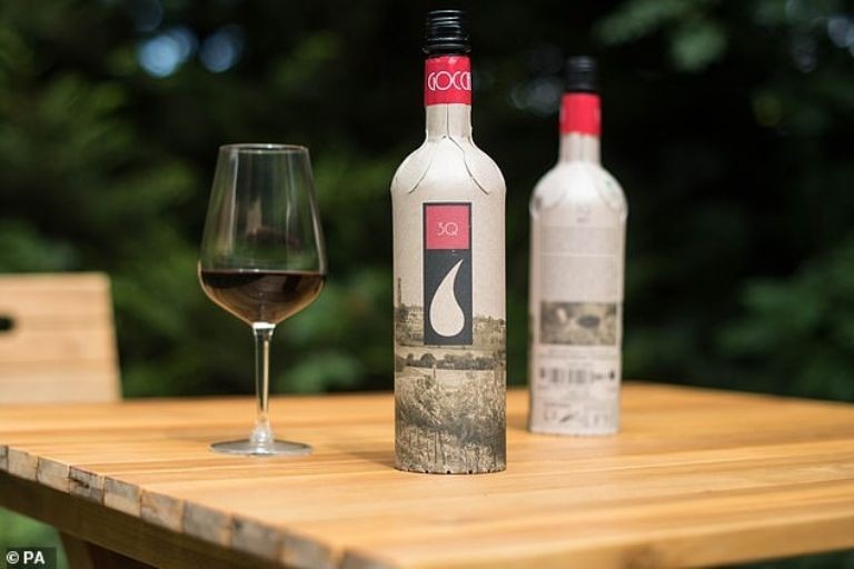 Cantina Goccia 3Q, el primer vino del mundo en botella de papel