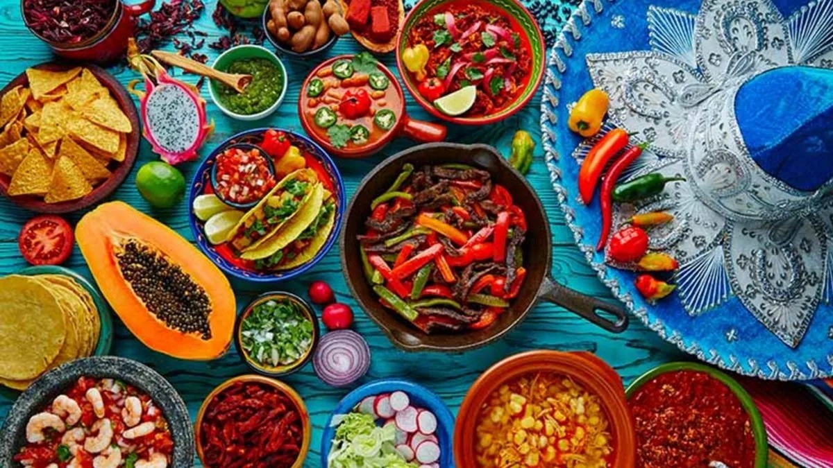 Descubramos las 6 regiones culinarias de México