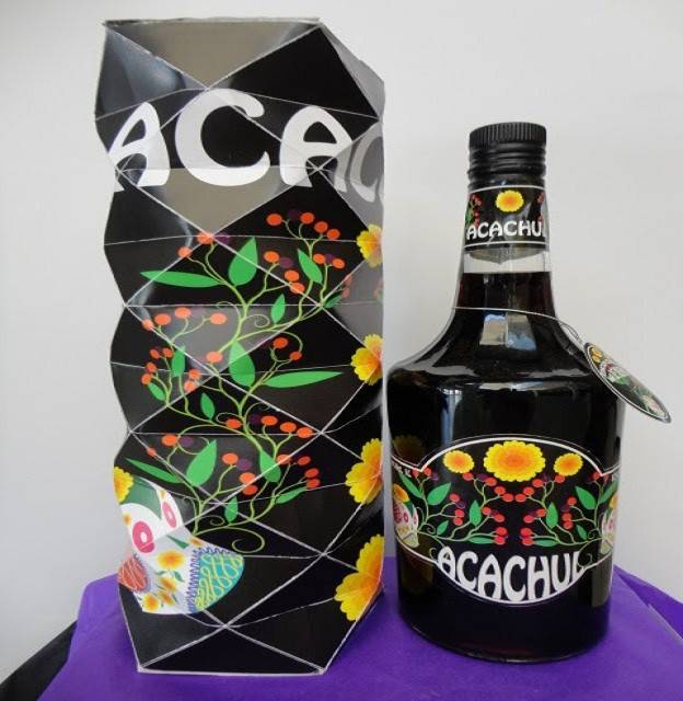 Licor Acachul, un trago que debes probar